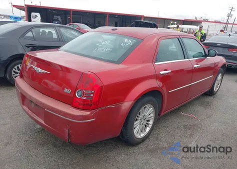 2010 Chrysler 300 Touring/Signature Series/Executive Series from USA, damaged, VIN 2C3CA5CVXAH289890